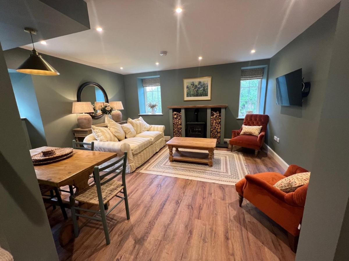 Quaint Self Contained Cottage Near Edinburgh. Loanhead Экстерьер фото