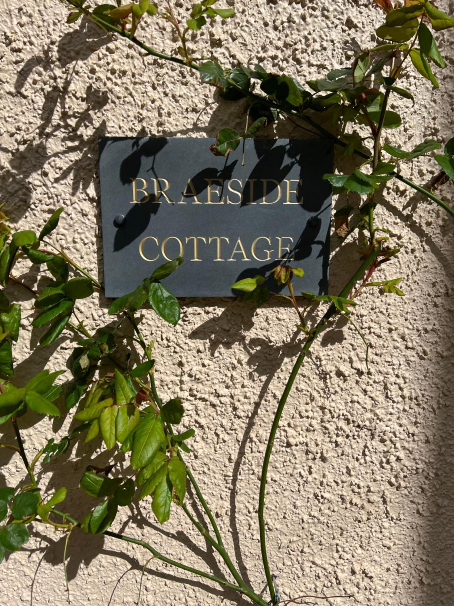 Quaint Self Contained Cottage Near Edinburgh. Loanhead Экстерьер фото